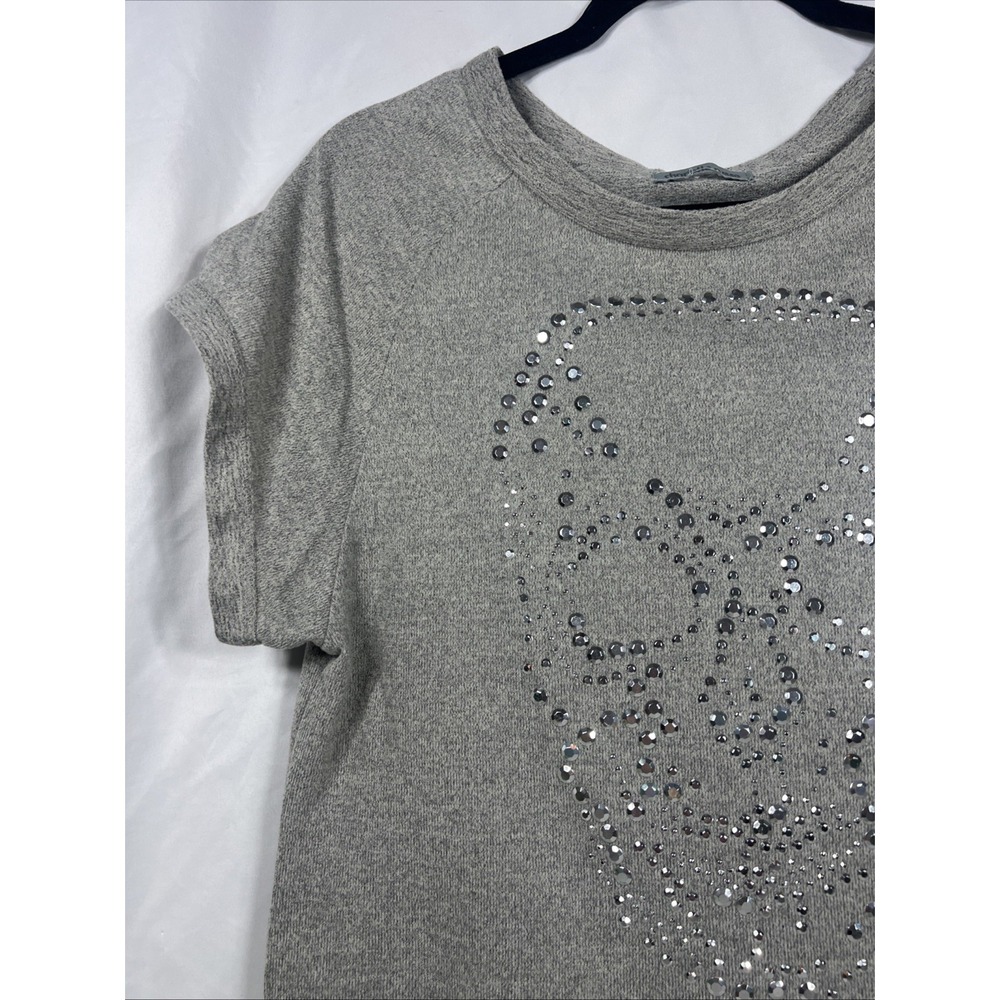 Women's Heather Gray Studded Skull Raglan Sleeve Tee – Charlotte Russe P/p 18" - Picture 4 of 13